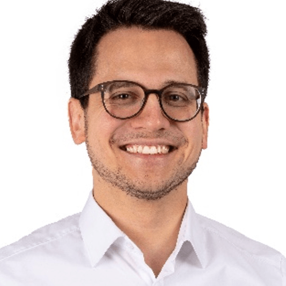 Ihr Benjamin Fadavian